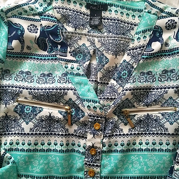 Elephant Print Tunic | Rue21 | Small - Picture 2 of 2